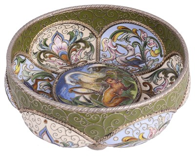Lot 622 - A RUSSIAN CLOISONNE ENAMEL SILVER-GILT BOWL