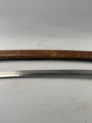 Lot 301 - A JAPANESE SHIN-GUNTO, SHOWA PERIOD (1926-1945), BLADE 1600-1700, SIGNED TAKADA JU FUJIWARA MUNEKAGE