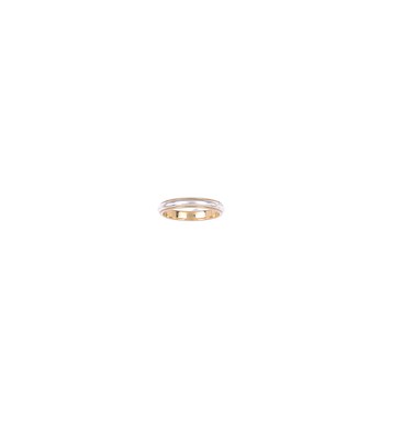 Lot 685 - WEDDING BAND