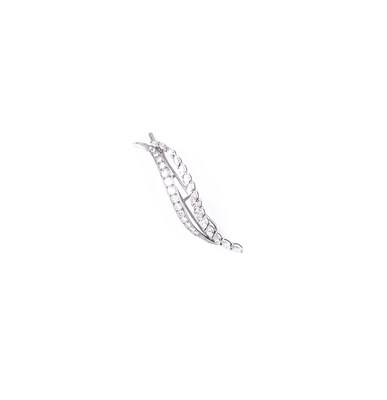 Lot 700 - DIAMOND HAIR SLIDE