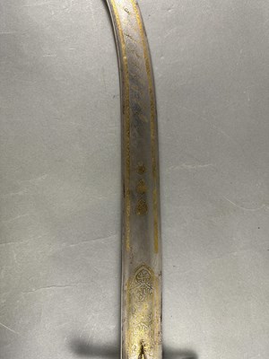 Lot 557 - □ A DECORATED SWORD (KILIG) IN OTTOMAN TURKISH 17TH CENTURY STYLE, 20TH CENTURY, PROBABLY SYRIA