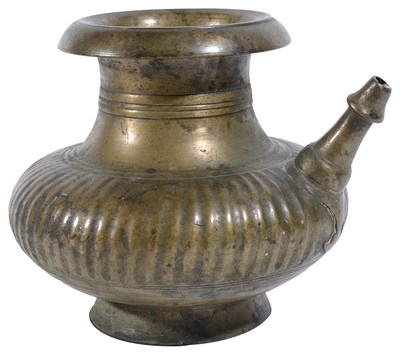 Lot 174 - A BRASS SPOUTED WATER POT (LOTA)