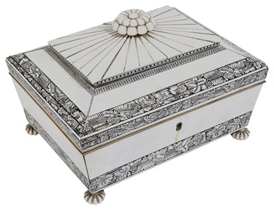 Lot 184 - ËœA VIZAGAPATAM IVORY VENEERED WORKBOX