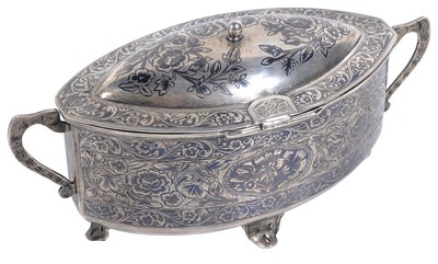 Lot 342 - A NIELLO BOX