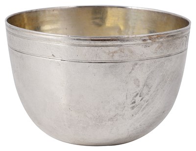 Lot 353 - A GERMAN SILVER TUMBLER CUP