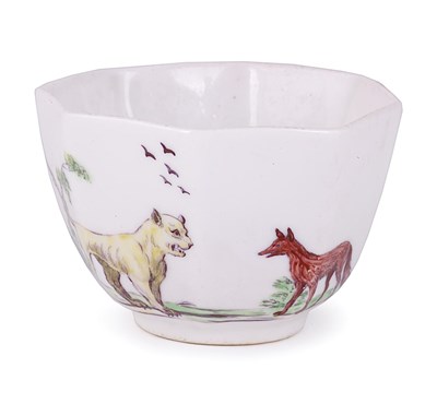Lot 15 - A CHELSEA FABLE SUBJECT OCTAGONAL TEABOWL