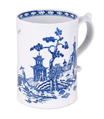 Lot 44 - A LARGE LOWESTOFT BLUE AND WHITE CYLINDRICAL MUG