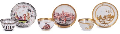 Lot 65 - A SMALL COLLECTION OF MEISSEN HAUSMALER TEAWARES