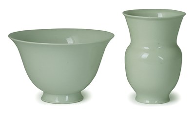 Lot 84 - A BERLIN BOWL AND A VASE