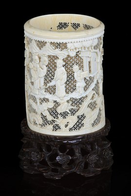 Lot 189 - A CHINESE IVORY BRUSHPOT