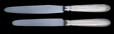 Lot 238 - A SET OF TWELVE GEORGE III SILVER HANDLED TABLE KNIVES