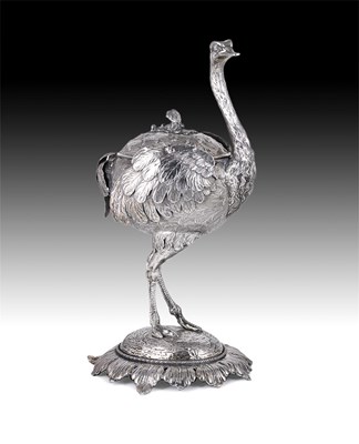 Lot 281 - A GERMAN SILVER OSTRICH CUP AND COVER