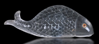 Lot 418 - A ROCK CRYSTAL CARVED FISH PAPERWEIGHT