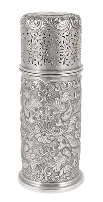 Lot 204 - AN EDWARDIAN SILVER CASTER