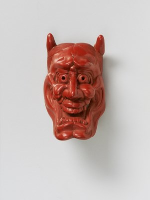 Lot 82 - A JAPANESE MASK NETSUKE OF SHINJA