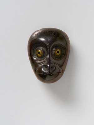 Lot 126 - A JAPANESE MASK NETSUKE OF SARU