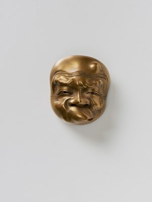 Lot 189 - A JAPANESE MASK NETSUKE OF USOBUKI