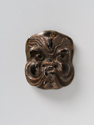 Lot 194 - A JAPANESE MASK NETSUKE OF AN OCTOPUS