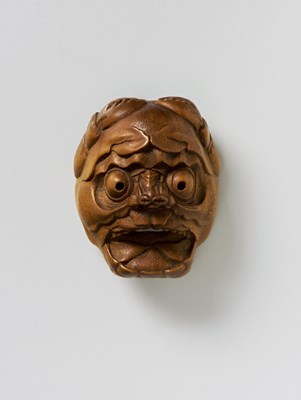 Lot 198 - A JAPANESE MASK NETSUKE OF HEIKE-GANI