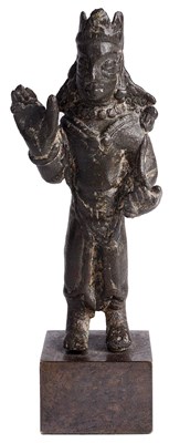 Lot 269 - A SMALL BRONZE FIGURE OF LOKESVARA