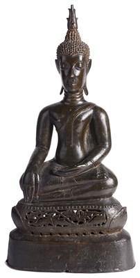 Lot 302 - A BRONZE FIGURE OF BUDDHA