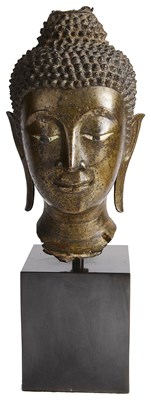 Lot 306 - AN AYUTHIA BRONZE HEAD OF BUDDHA
