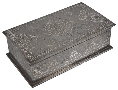 Lot 366 - A KOFTGARI CIGARETTE BOX