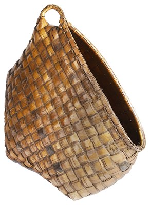 Lot 378 - A CARRYING BASKET FOR A FIGHTING COCK