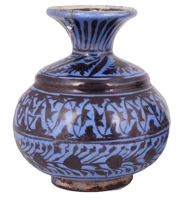 Lot 402 - â€¡ A SAFAVID LAVENDER GROUND LUSTRE BOTTLE