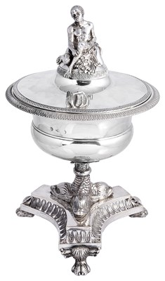 Lot 527 - AN ITALIAN SILVER SUGAR VASE AND COVER