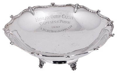 Lot 571 - A GEORGE V SILVER SWEETMEAT DISH