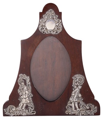 Lot 587 - A WOOD AND SILVER-MOUNTED PHOTOGRAPH FRAME