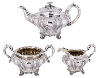Lot 613 - ~A WILLIAM IV SILVER THREE-PIECE TEA SET