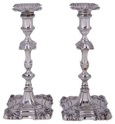 Lot 626 - A PAIR OF GEORGE III SILVER CANDLESTICKS