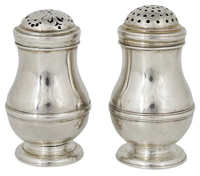 Lot 637 - TWO GEORGE I SILVER BUN PEPPERS