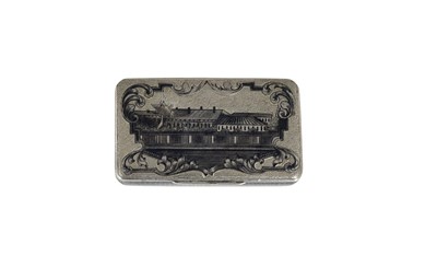 Lot 653 - A RUSSIAN SILVER AND NIELLO SNUFF BOX