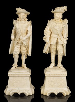 Lot 683 - ~A PAIR OF IVORY FIGURES OF CAVALIERS