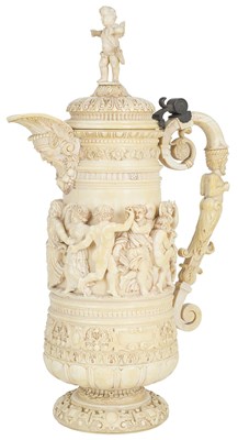 Lot 690 - ~AN IVORY TANKARD