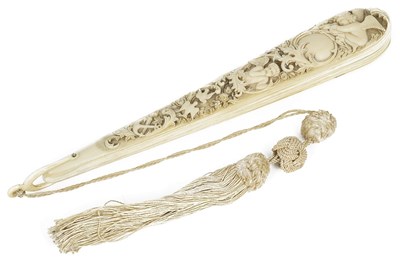 Lot 691 - ~AN IVORY BRISE FAN