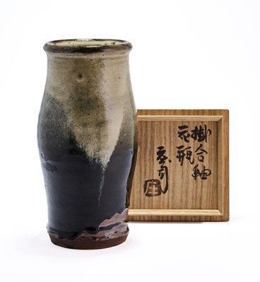 Lot 115 - HAMADA SHOJI (1894-1978), VASE,  SHOWA ERA (1926-1989)