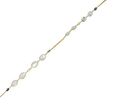 Lot 726 - MOONSTONE