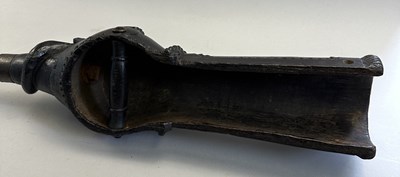 Lot 528 - A FINE SOUTH INDIAN GAUNTLET SWORD (PATA) WITH CARVED WOODEN HILT, 17TH/EARLY 18TH CENTURY, PROBABLY MYSORE, KARNATAKA