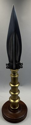 Lot 544 - A SOUTH INDIAN SPEAR HEAD (VEL), POSSIBLY BANGALORE, KARNATAKA, 17TH/18TH CENTURY