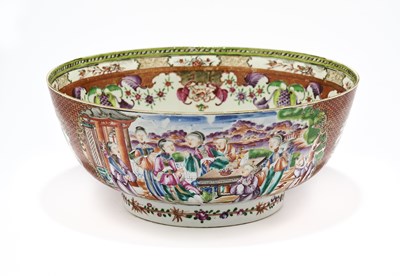 Lot 61 - A CHINESE FAMILLE-ROSE PUNCHBOWL, QING DYNASTY, 18TH CENTURY