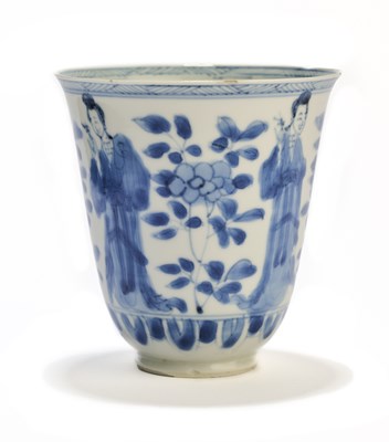 Lot 50 - A CHINESE BLUE AND WHITE 'LONG ELIZA' BEAKER, QING DYNASTY, KANGXI PERIOD (1662-1722)
