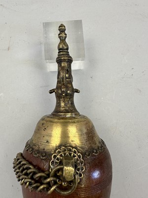Lot 546 - A SOUTH INDIAN FLASK, POSSIBLY MALABAR 19TH CENTURY AND AN INDIAN POWDER FLASK, 19TH/20TH CENTURY
