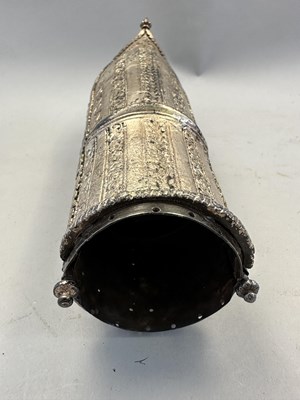 Lot 551 - A SOUTH INDIAN ARM DEFENCE (DASTANA), 18TH CENTURY, POSSIBLY ARCOT, TAMIL NADU