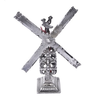 Lot 75 - A DUTCH SILVER MINIATURE WINDMILL THREAD WINDER, MAKER'S MARK B ONLY, POSSIBLY FOR JAN BREDA OF AMSTERDAM, CIRCA 1700