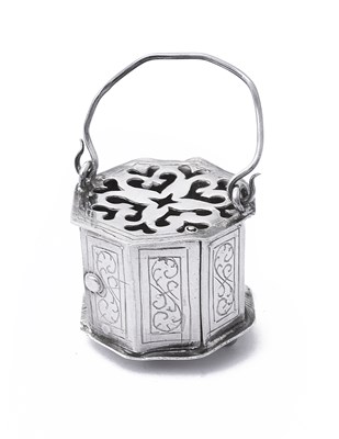 Lot 79 - A DUTCH SILVER MINIATURE BRAZIER, 18TH CENTURY