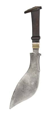 Lot 48 - A SOUTH INDIAN HATCHET (AYDA KATTI), COORG, 18TH CENTURY